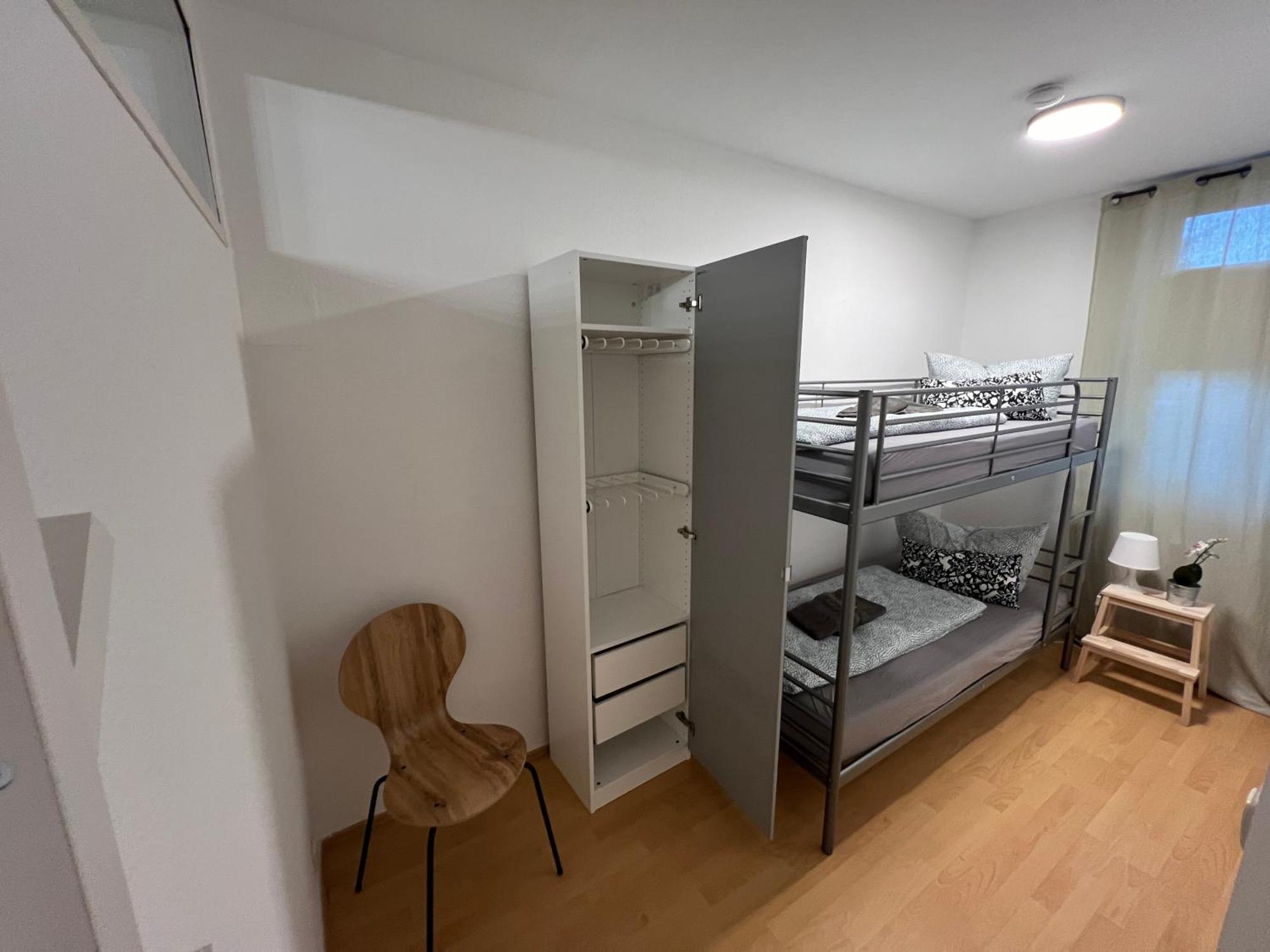 Apartment Humboldt 3 Schlafzimmer,Wifi, Netflix Parken, Terrasse, Klimatisiert, Naehe Zentrum Jena Luaran gambar